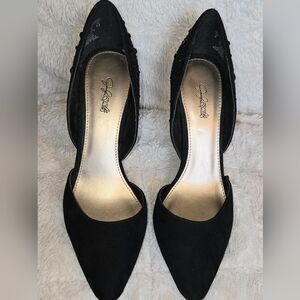 Jaclyn Smith Black Pointed Toe Heels